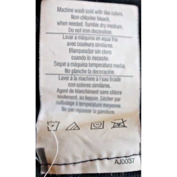 Disneyland Resort Walt Disney World by Hanes Long Sleeve Shirt Size M - Picture 5 of 5